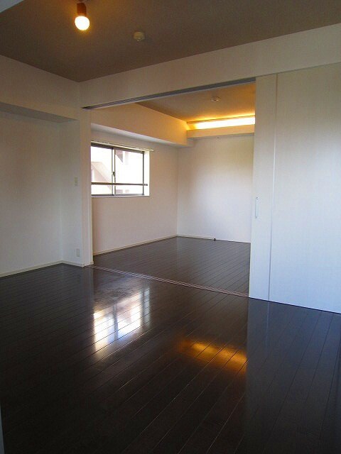 物件内観写真13　(ベランダ・バルコニー)