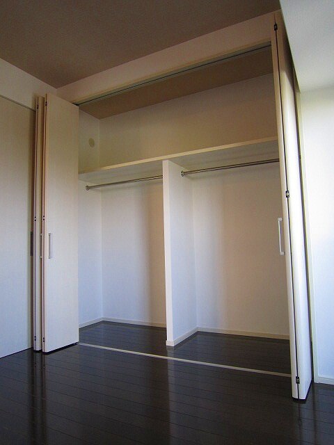 物件内観写真14　(収納)