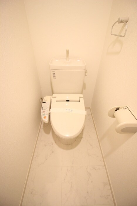 物件内観写真14　(トイレ)