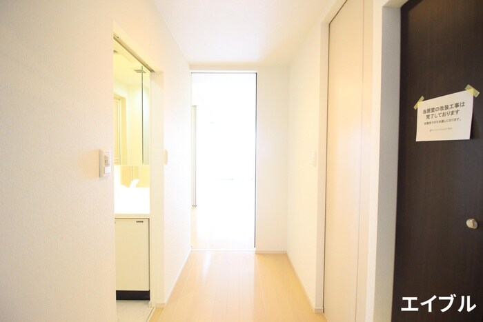 物件内観写真17　(廊下)