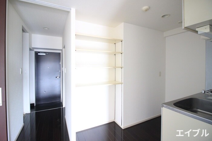 物件内観写真18　(収納)