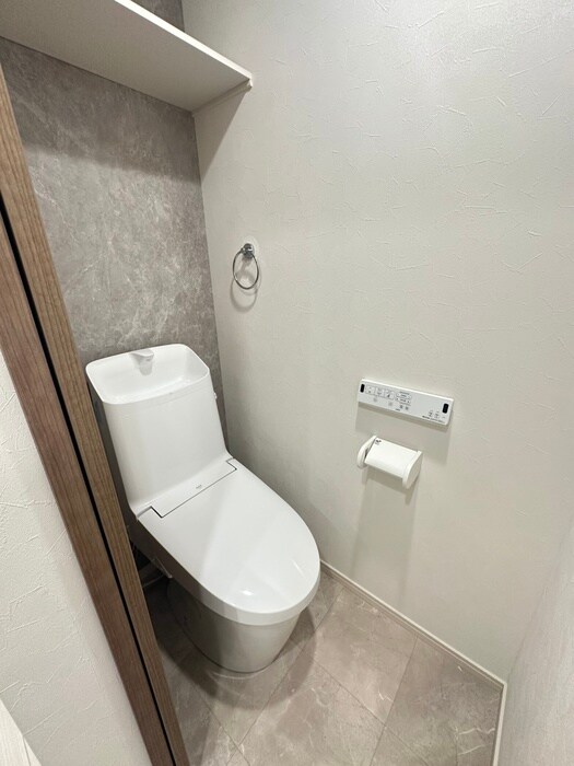 物件内観写真11　(トイレ)