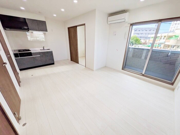 物件内観写真16　(居室)