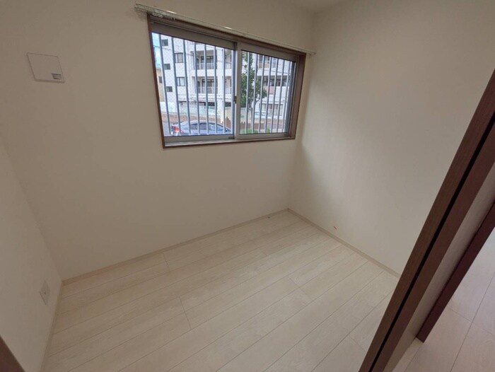 物件内観写真17　(居室)