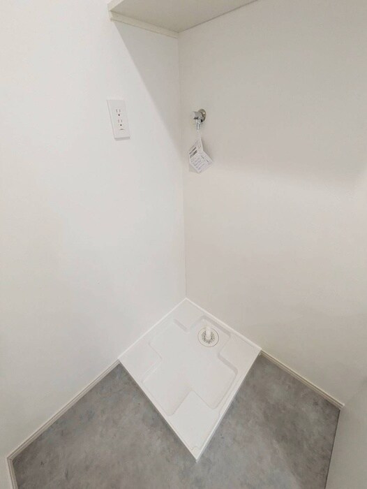 物件内観写真19　(洗濯機置場)