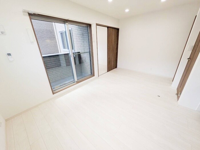 物件内観写真19　(居室)