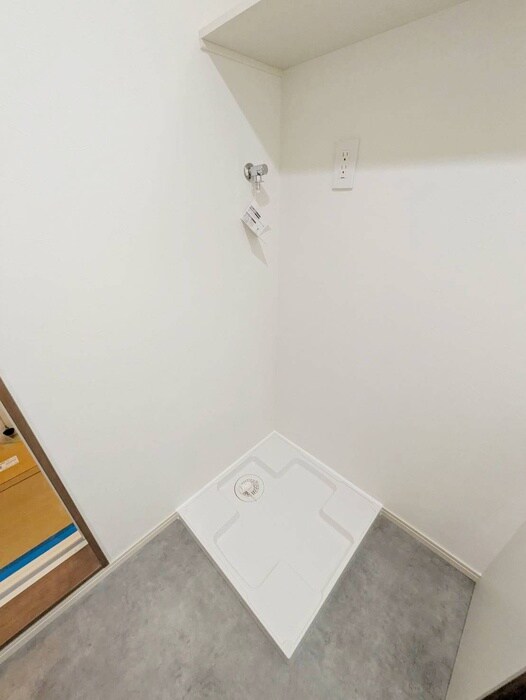 物件内観写真20　(洗濯機置場)