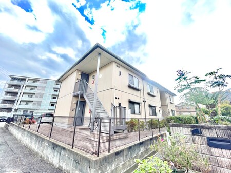 リバ－サイド行広外観写真