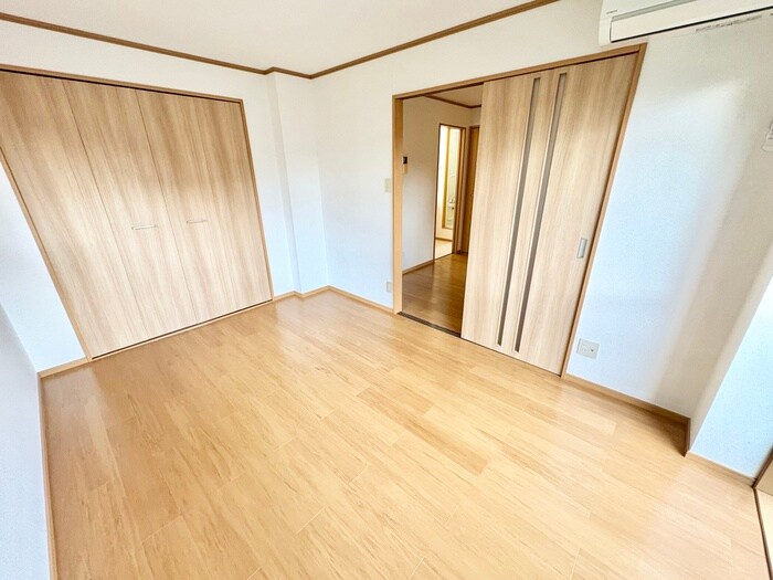 物件内観写真5　(居室)