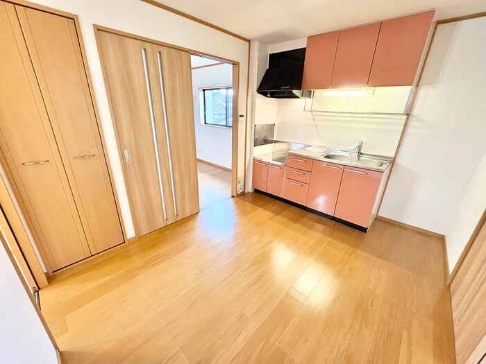 物件内観写真6　(居室)