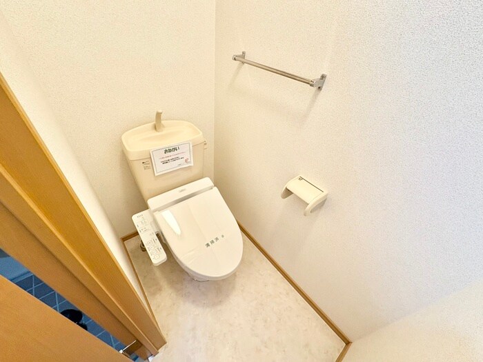 物件内観写真10　(トイレ)