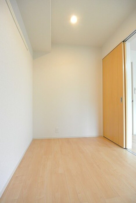 物件内観写真6　(居室)