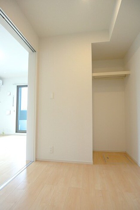 物件内観写真10　(収納)