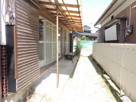 平野苑外観写真
