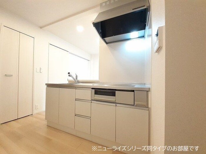 物件内観写真3　(キッチン)