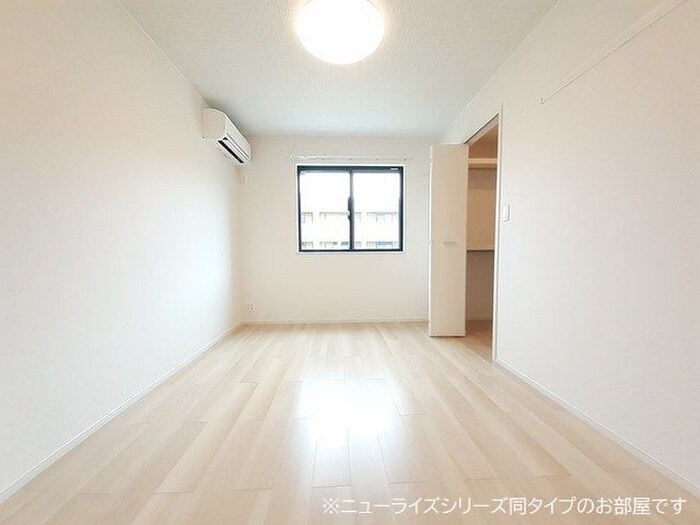 物件内観写真8　(内観写真)