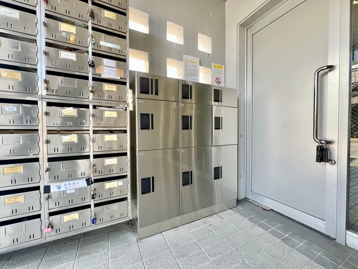 物件外観写真3　(建物設備)