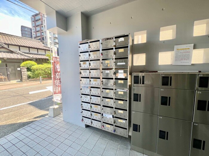 物件外観写真4　(建物設備)