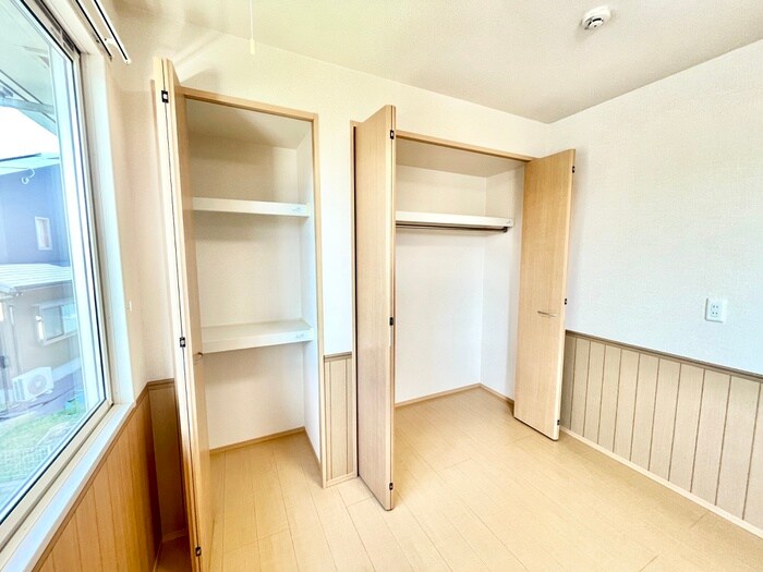 物件内観写真13　(収納)