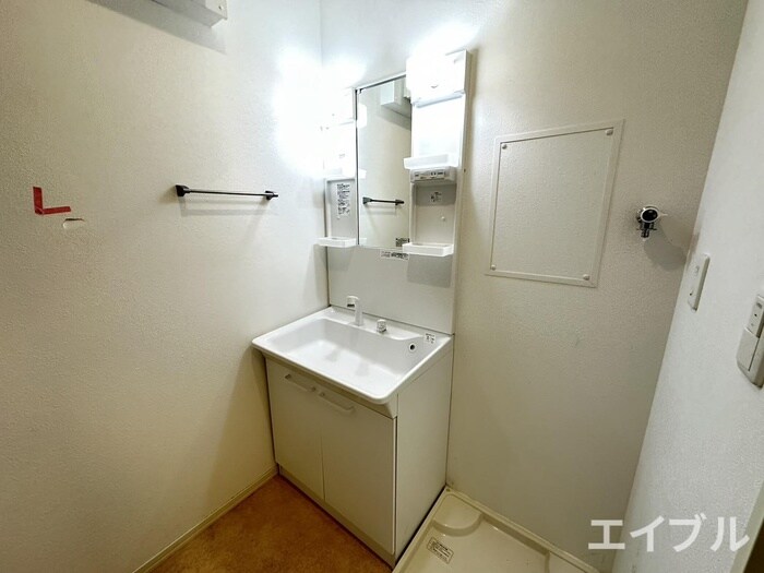 物件内観写真11　(洗面)