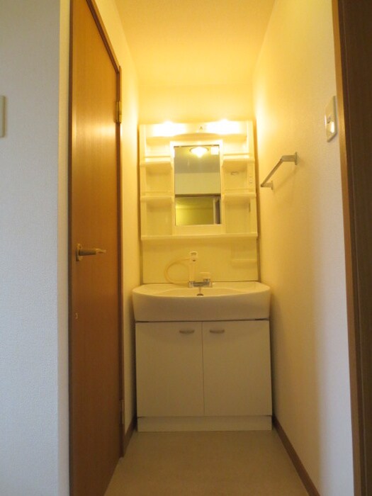 物件内観写真15　(洗面)