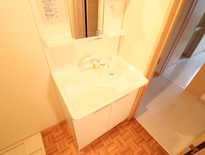 物件内観写真12　(洗面)