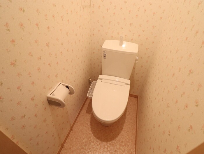 物件内観写真14　(トイレ)