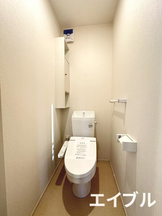 物件内観写真8　(トイレ)