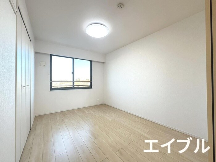 物件内観写真19　(居室)