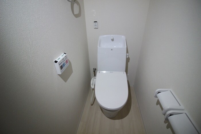 物件内観写真12　(トイレ)