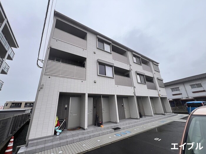 物件外観写真1　(外観写真)