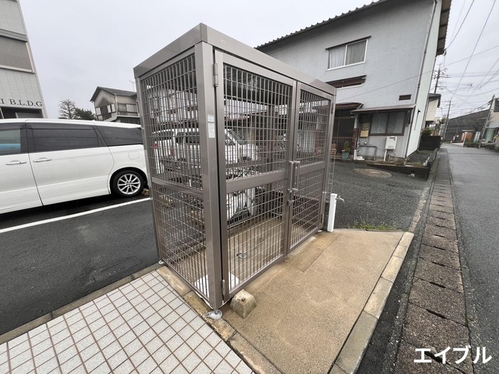 物件外観写真4　(建物設備)