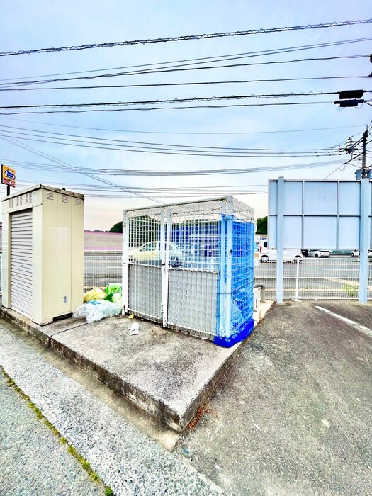 物件外観写真3　(建物設備)