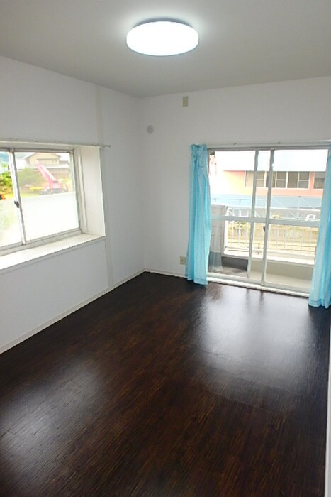 物件内観写真7　(居室)