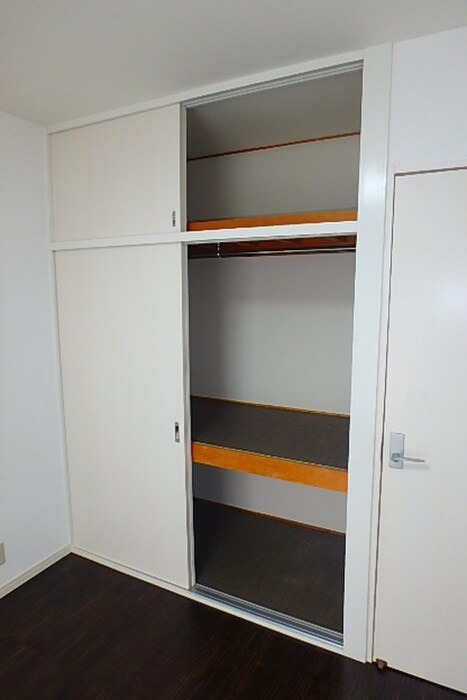 物件内観写真9　(収納)