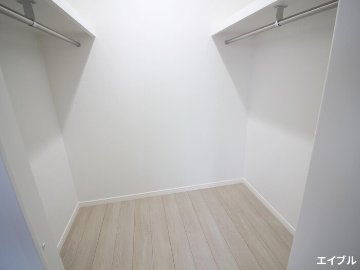 物件内観写真18　(収納)