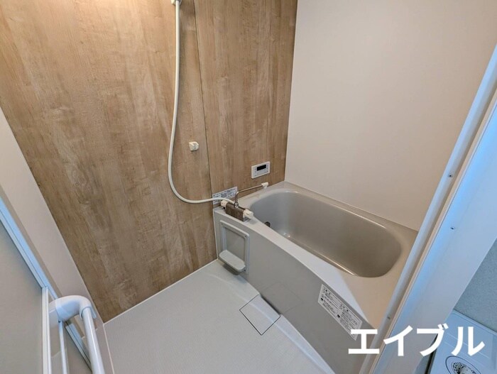 物件内観写真9　(バス／シャワールーム等)