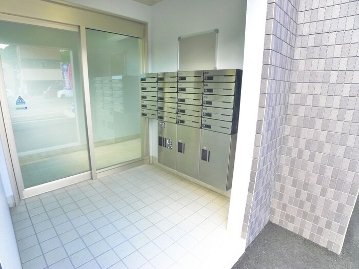 物件外観写真3　(建物設備)