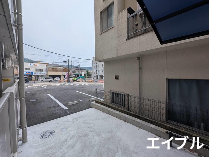 物件内観写真15　(室内からの展望)