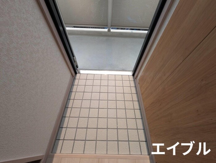 物件内観写真16　(玄関)