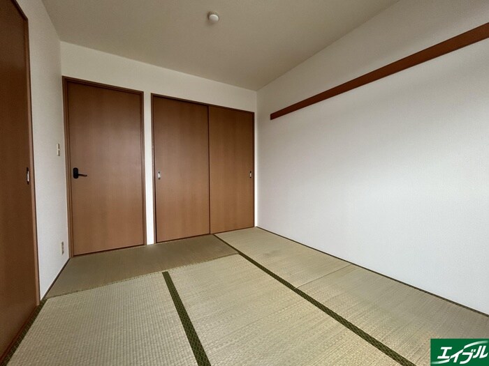 物件内観写真10　(居室)