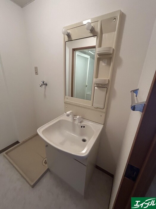 物件内観写真16　(洗面)