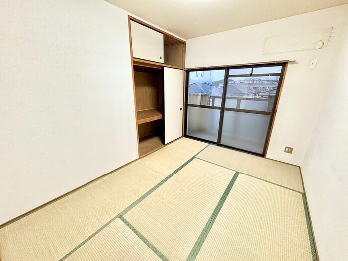 物件内観写真18　(居室)