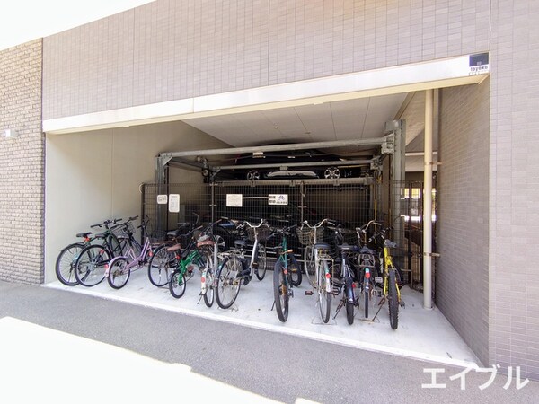 駐輪場