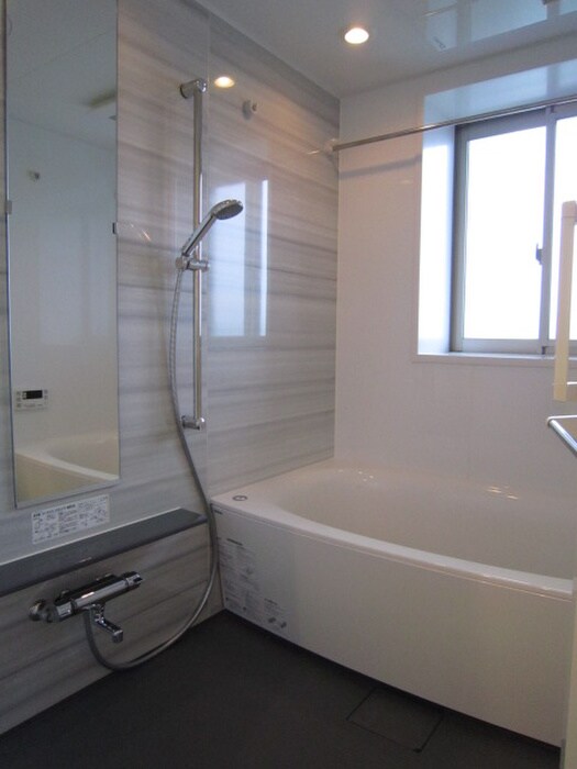 物件内観写真13　(バス／シャワールーム等)