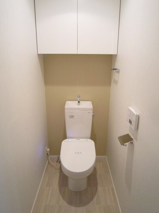 物件内観写真14　(トイレ)