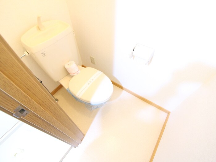 物件内観写真7　(トイレ)