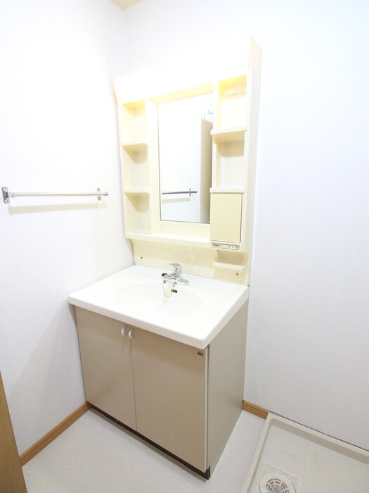 物件内観写真8　(洗面)