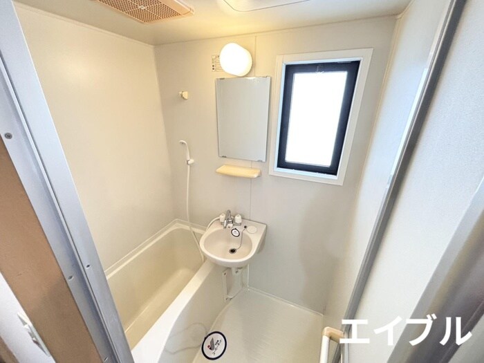 バス／シャワールーム等