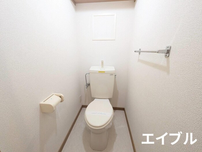 物件内観写真11　(トイレ)